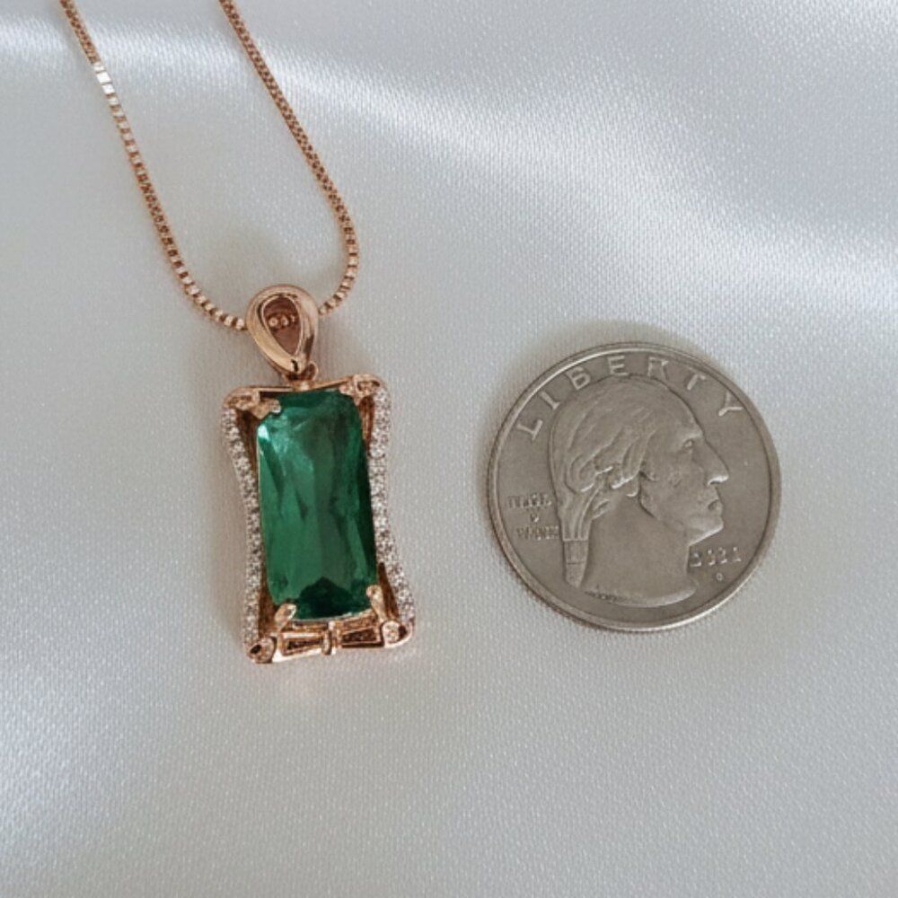 5 Carat Simulated Emerald CZ Pave Rose Gold Pendant Necklace NWOT - Picture 5 of 8